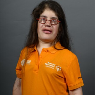 Ellen ter Laak Credential Photo