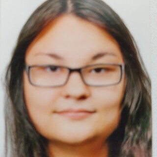 Julia Piskor Credential Photo