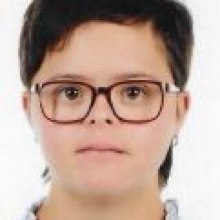 Nina Kopfer Credential Photo
