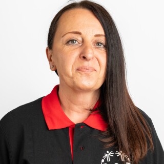 Hana Kamaradova Credential Photo