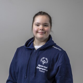 Veera Luhtanen Credential Photo
