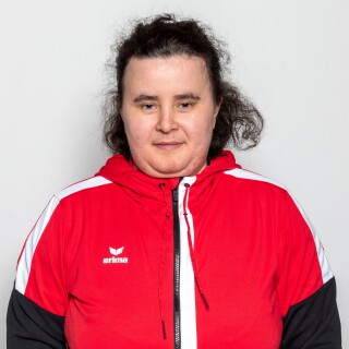Gabriela Petrovicova Credential Photo
