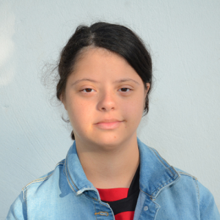 Juliette Arhant Credential Photo