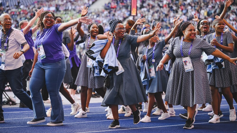 Photos: Special Olympics vs. HHS freshmen basketball game - Hopkinton ... Special olympics basketball