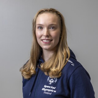 Eveliina Jarventausta Credential Photo